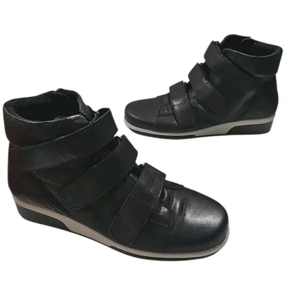 Aerosoles ~Woman Size 9M~ Black Leather Ankle Boots NEW!